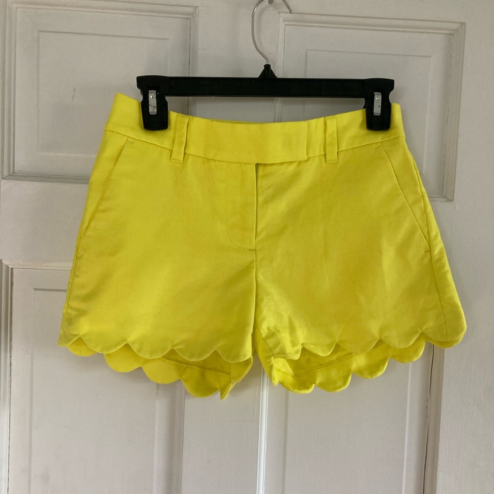 J Crew Bright Yellow Scalloped Hem Shorts NWT Size 00